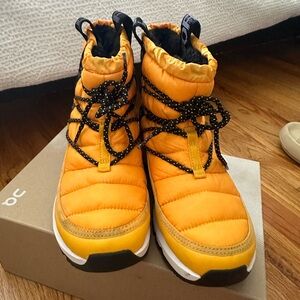 North face yellow snow boots